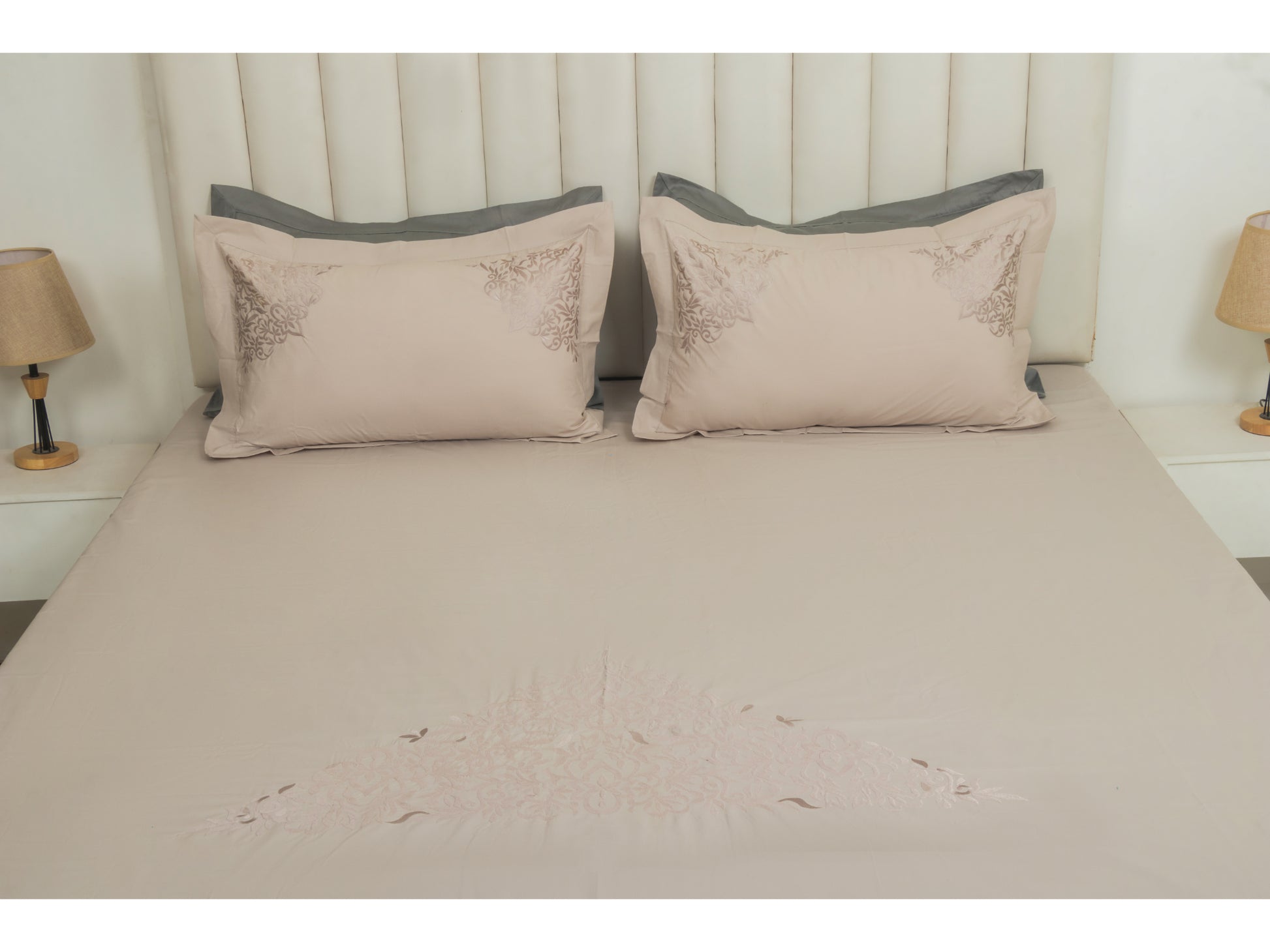 EMBROIDERY BEDSHEET 100% COTTON (3PCS) - Bedding Bliss