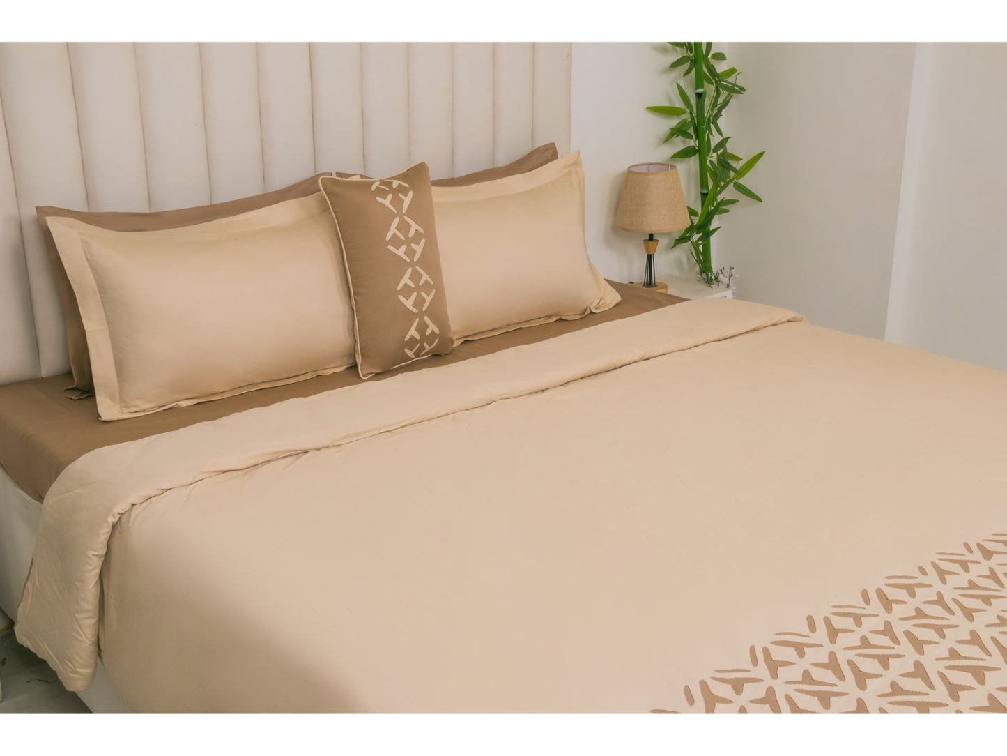 APLIC WORK BEDDING SET (PEARL,9 PCS) - Bedding Bliss