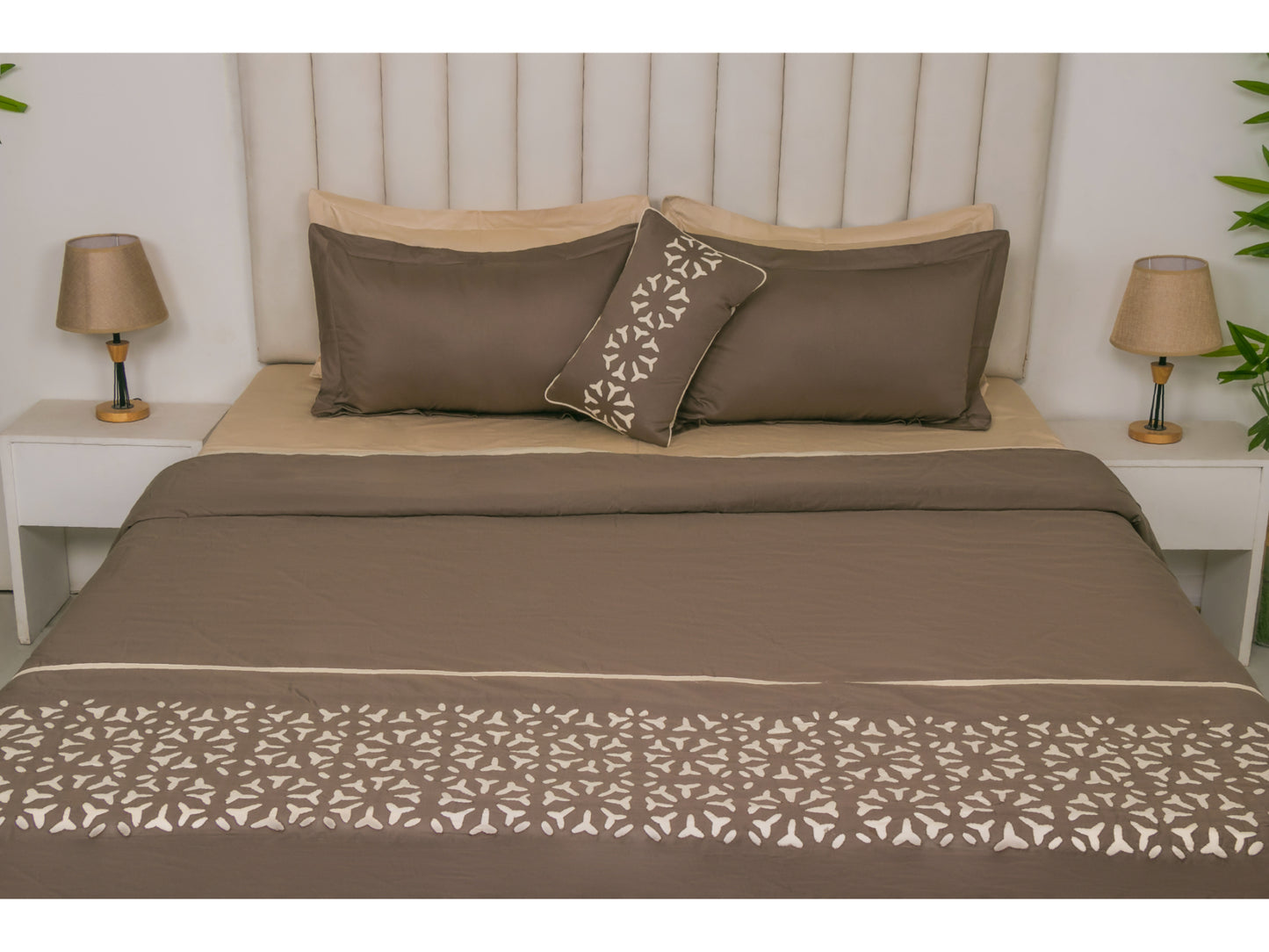 APLIC HAND WORK BEDDING SET 100% COTTON (9 PCS)