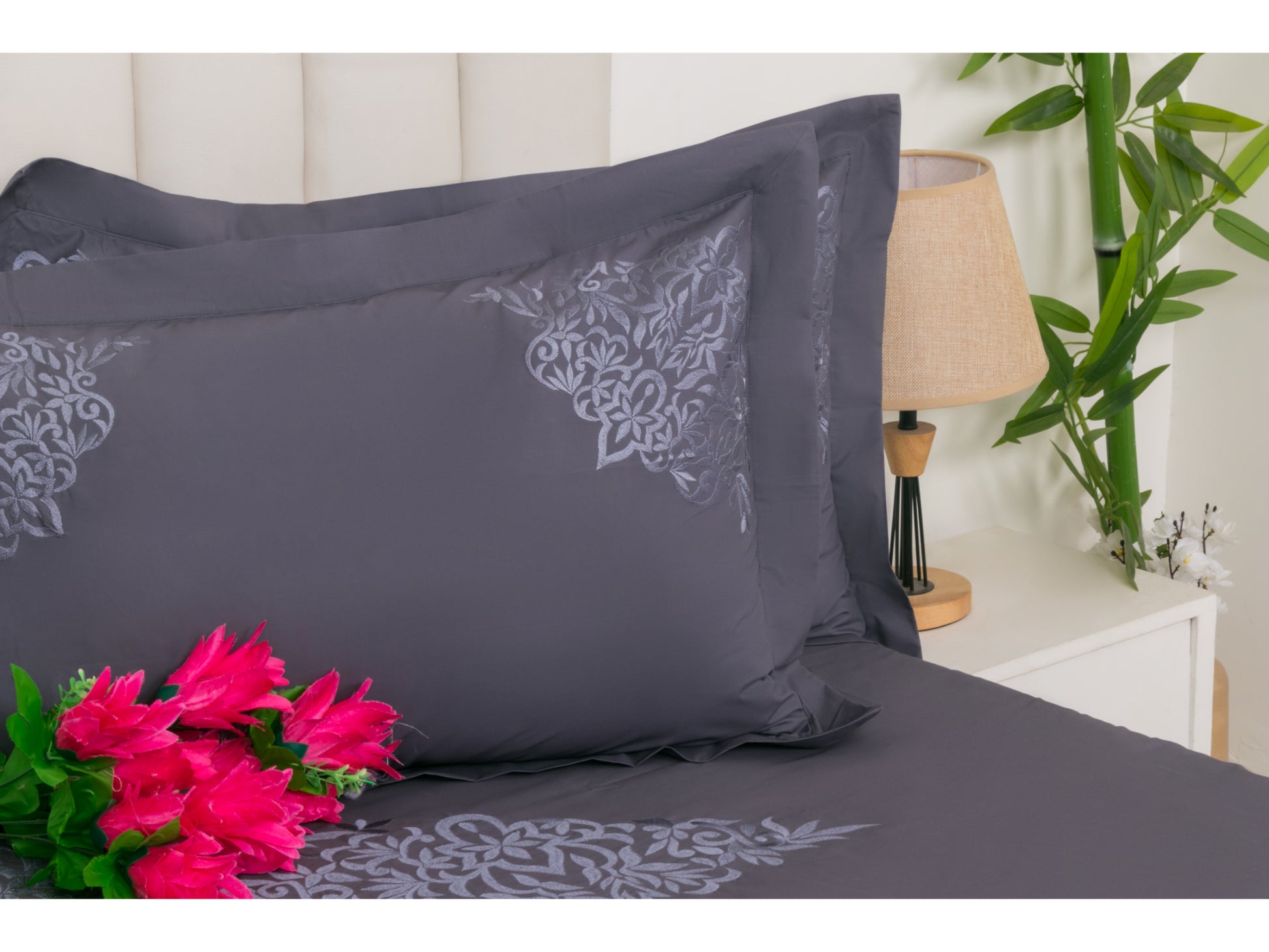 EMBROIDERY BEDSHEET 100% COTTON (3PCS) - Bedding Bliss