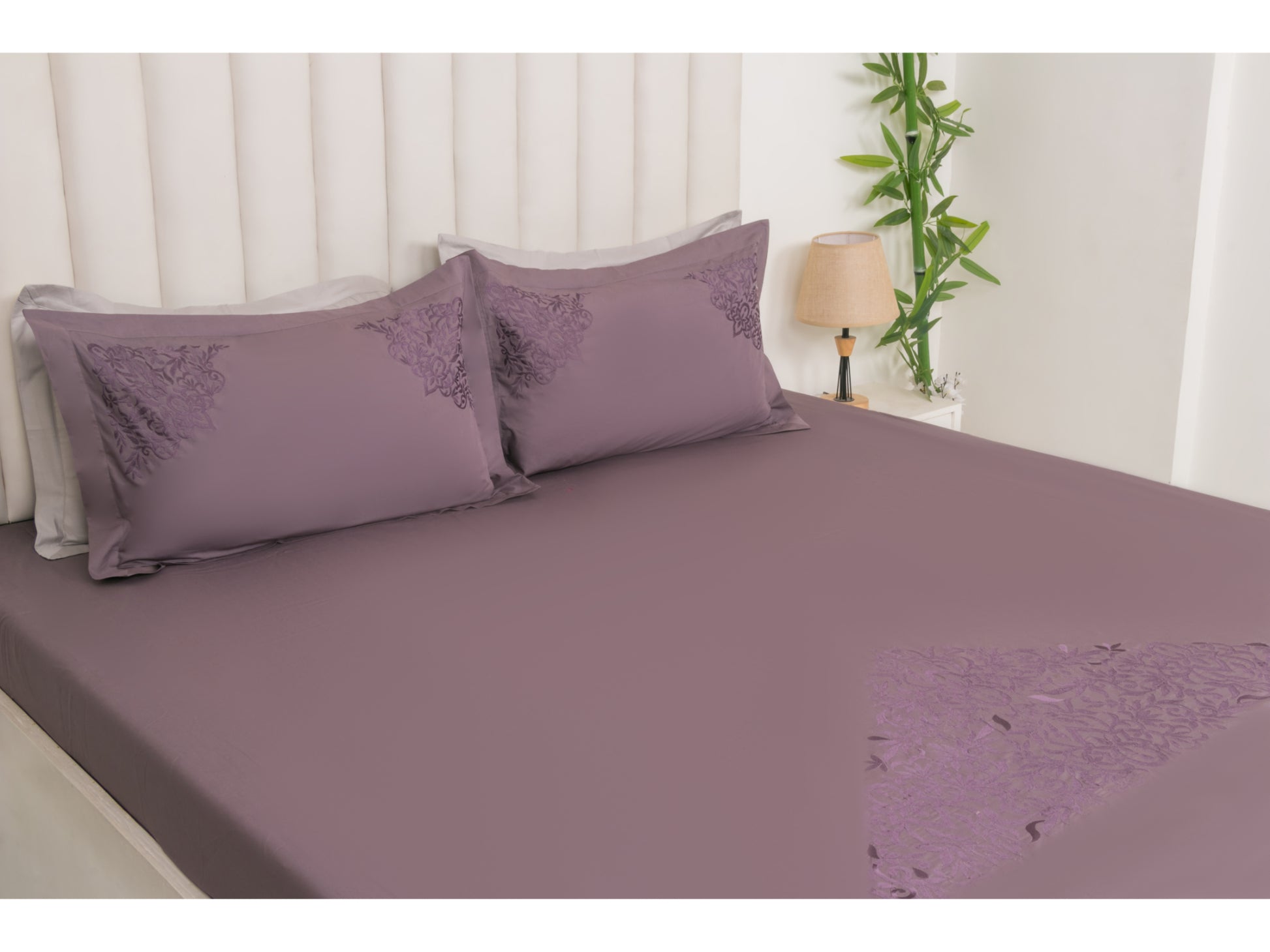 EMBROIDERY BEDSHEET 100% COTTON (3PCS) - Bedding Bliss