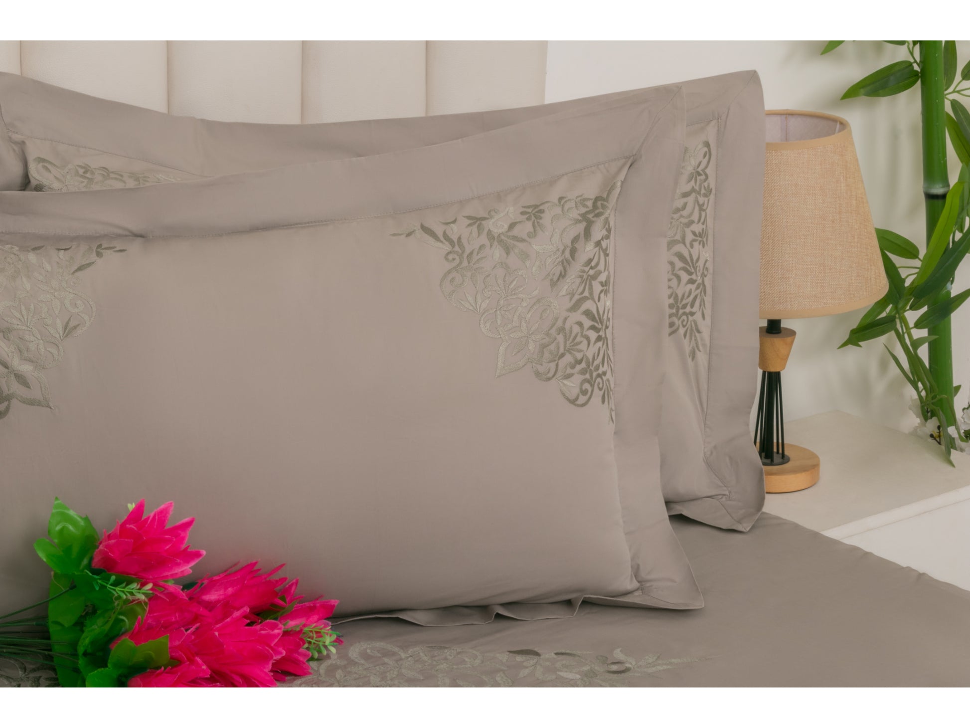 EMBROIDERY BEDSHEET 100% COTTON (3PCS) - Bedding Bliss
