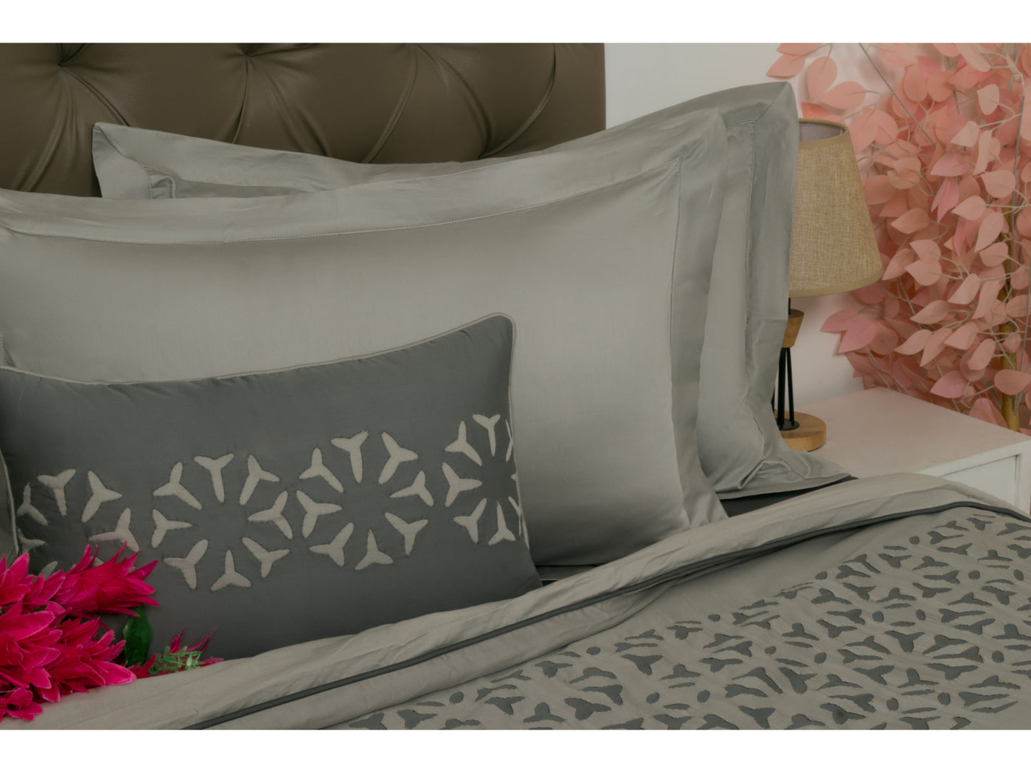 APLIC HAND WORK BEDDING SET 100% COTTON (9 PCS)