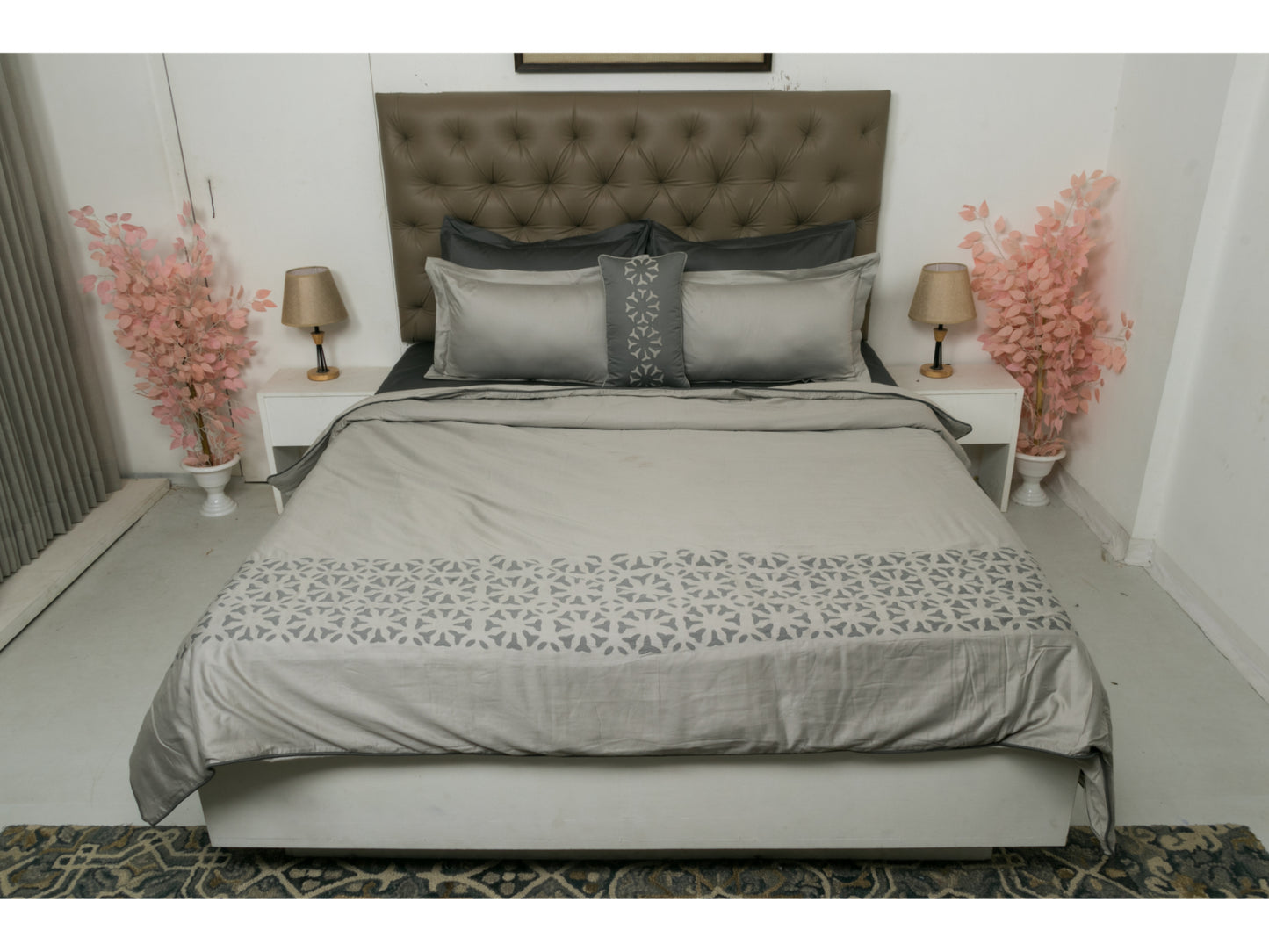 APLIC HAND WORK BEDDING SET 100% COTTON (9 PCS)
