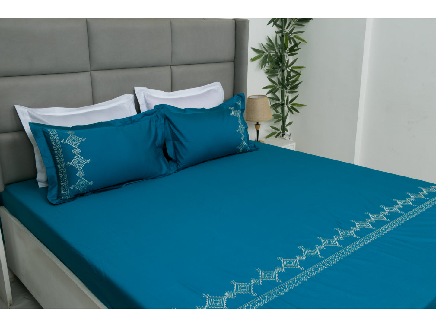EMBROIDERY BEDSHEET 100% COTTON (3PCS) - Bedding Bliss
