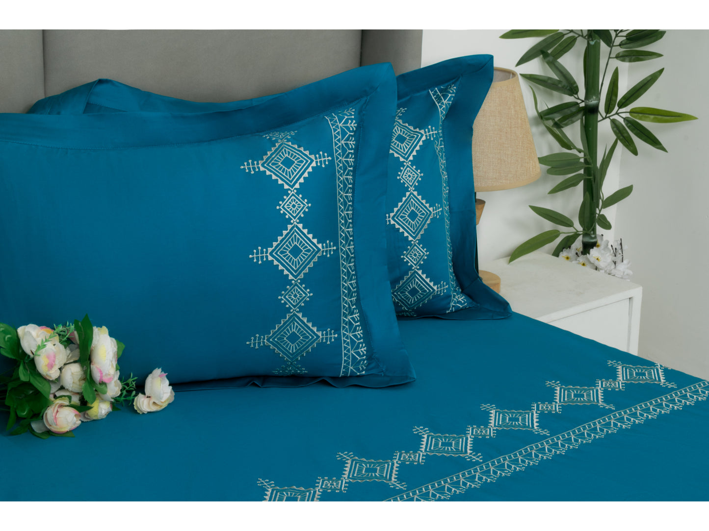 EMBROIDERY BEDSHEET 100% COTTON (3PCS) - Bedding Bliss