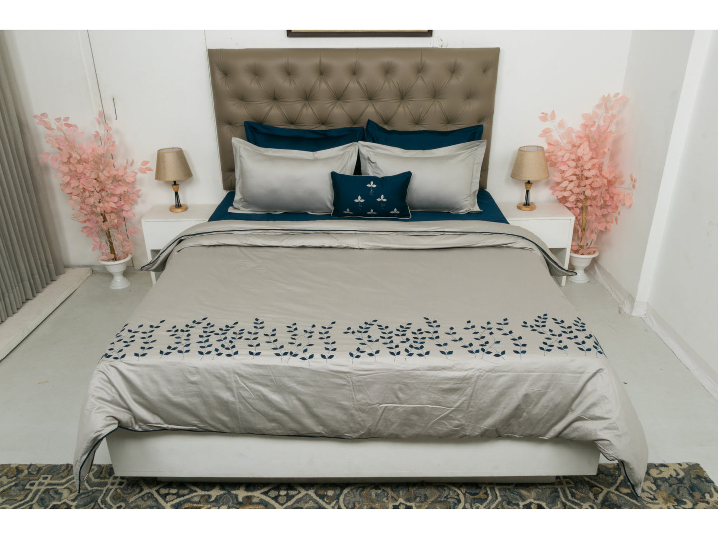 APLIC WORK BEDDING SET (9 PCS)