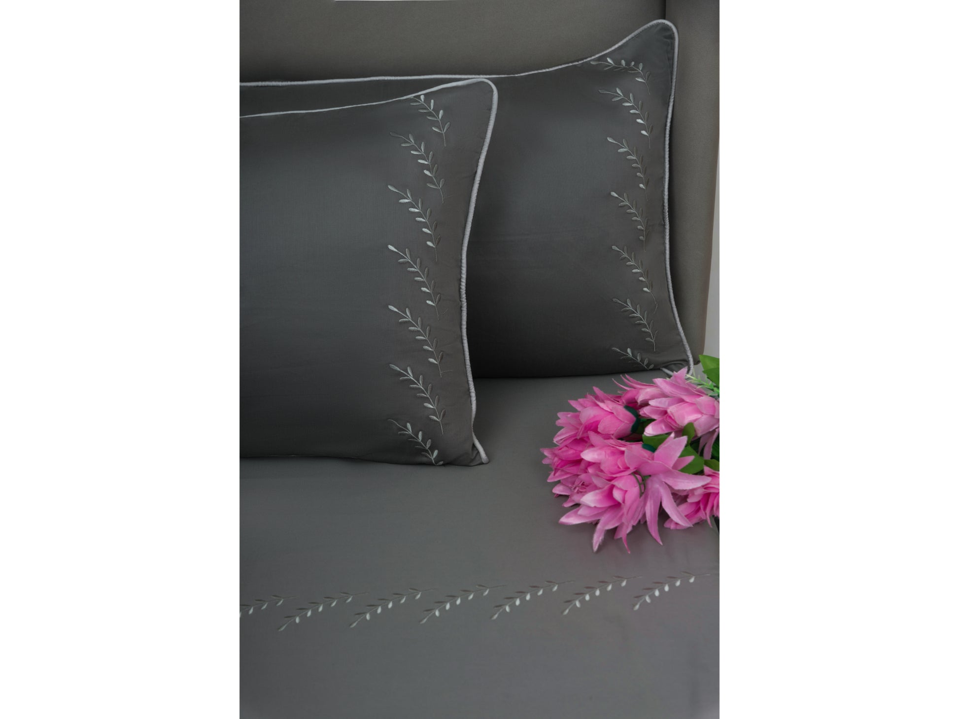EMBROIDERY BEDSHEET 100% COTTON (3PCS) - Bedding Bliss