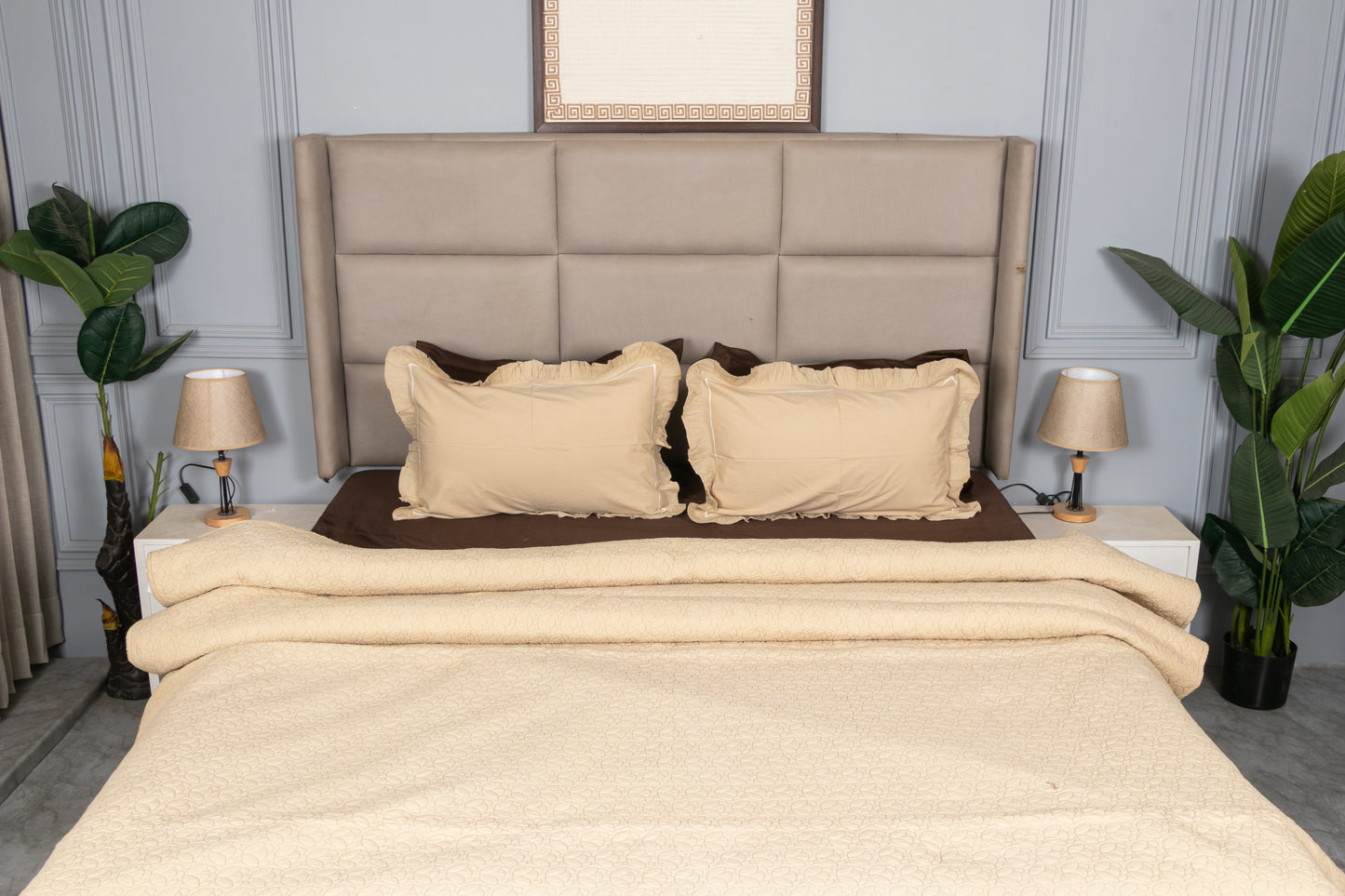 SCALLOPED LEAF QUILTED BEDSPREAD (BEIGE, 3PCS)