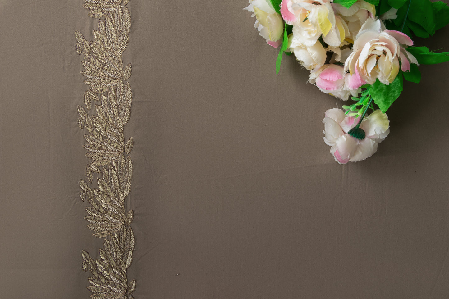 EMBROIDERY BEDSHEET 100% COTTON (3PCS) - Bedding Bliss