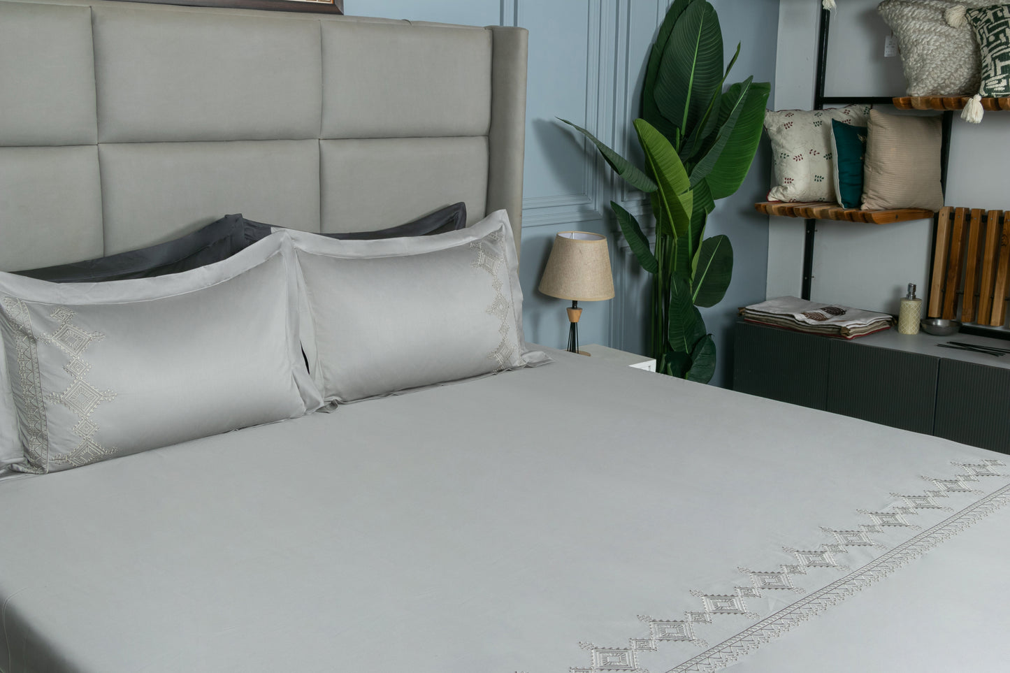 EMBROIDERY BEDSHEET 100% COTTON (3PCS) - Bedding Bliss