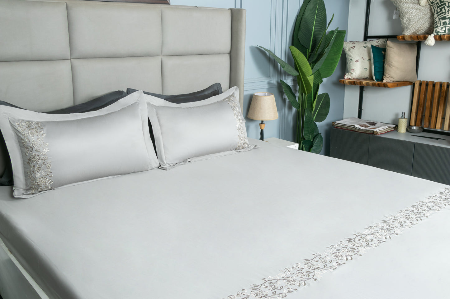 EMBROIDERY BEDSHEET 100% COTTON (3PCS)