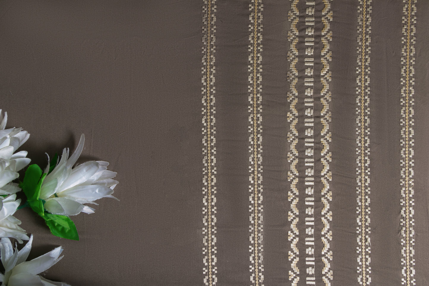 EMBROIDERY BEDSHEET 100% COTTON (MOCHA, 3PCS) - Bedding Bliss