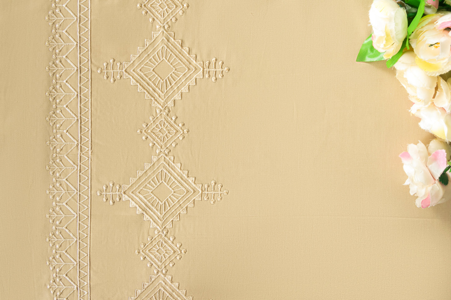 EMBROIDERY BEDSHEET 100% COTTON (3PCS) - Bedding Bliss
