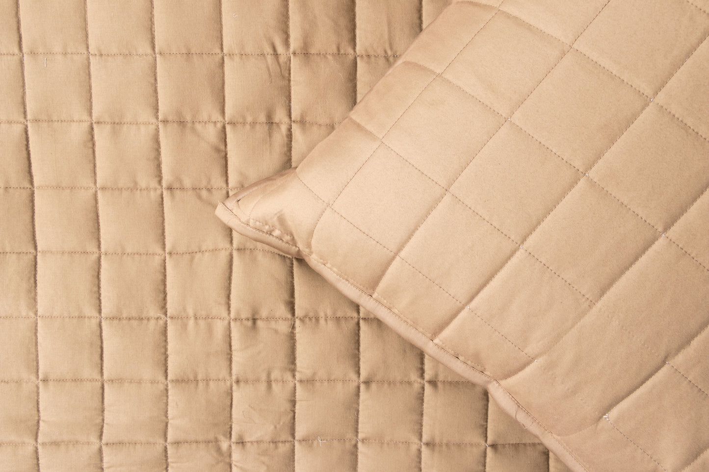 TAUPE MATRIX-QUILTED CALM (3 PCS)