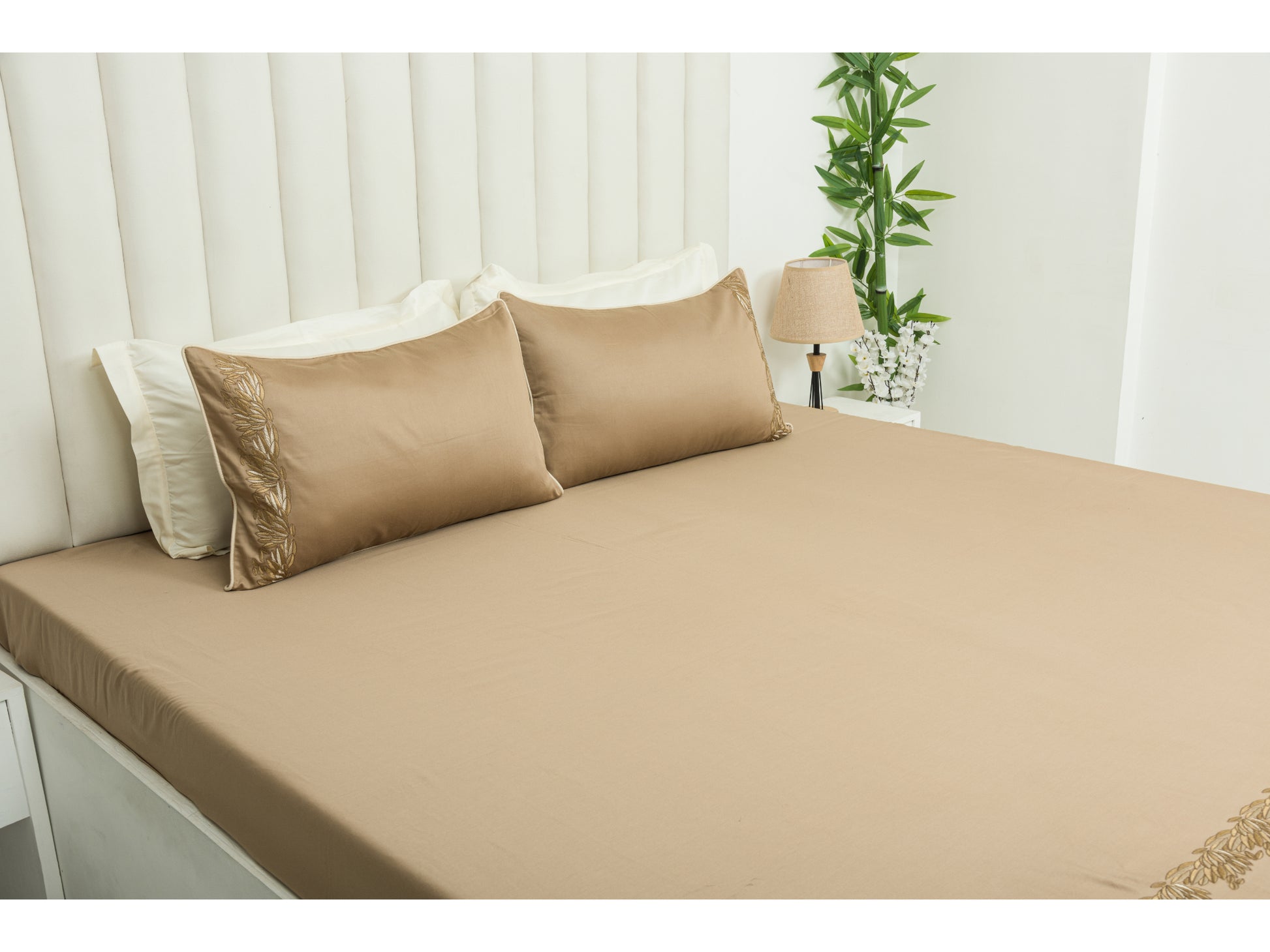EMBROIDERY BEDSHEET 100% COTTON (3PCS) - Bedding Bliss
