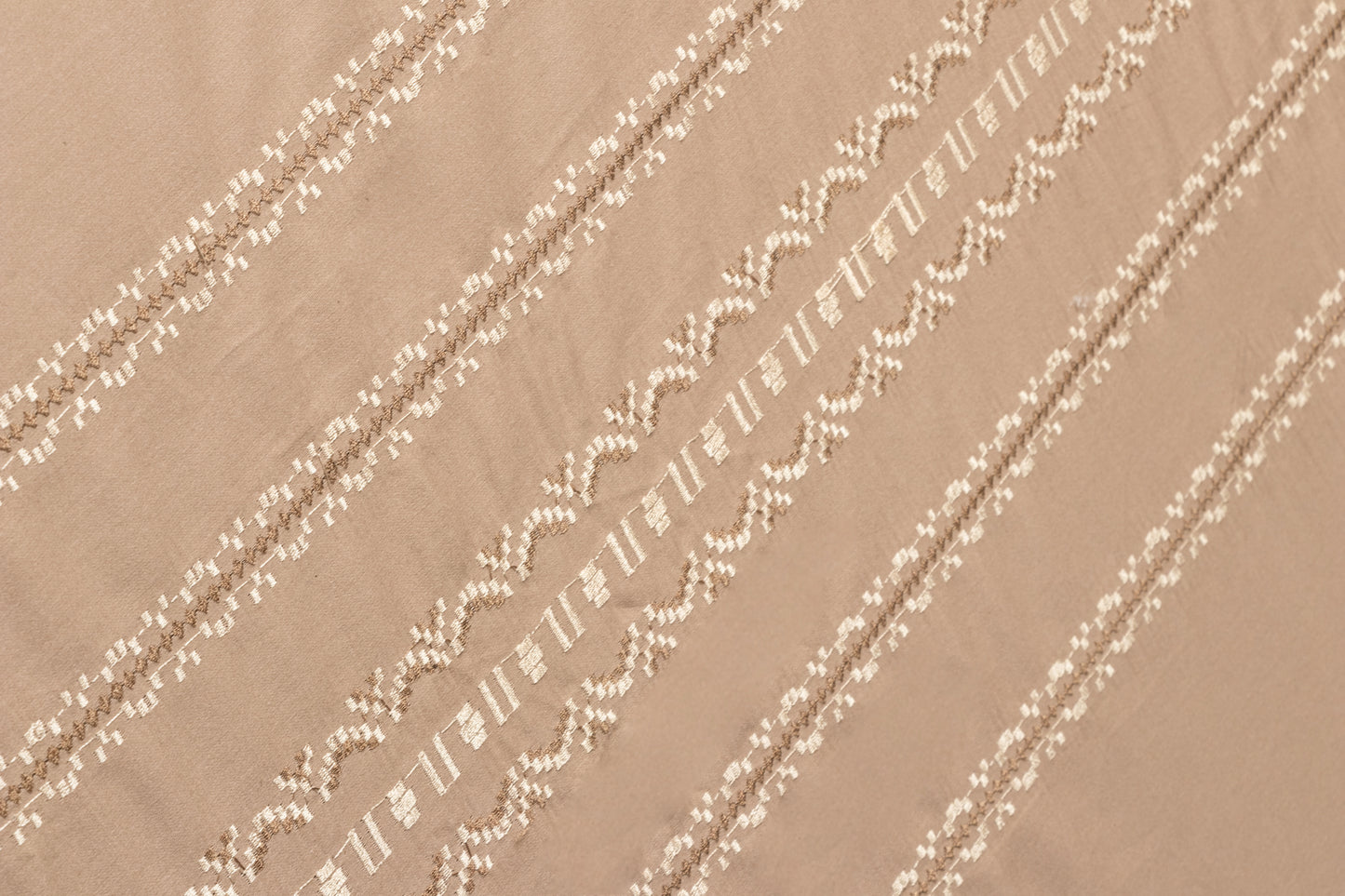 EMBROIDERY BEDSHEET 100% COTTON (3PCS)