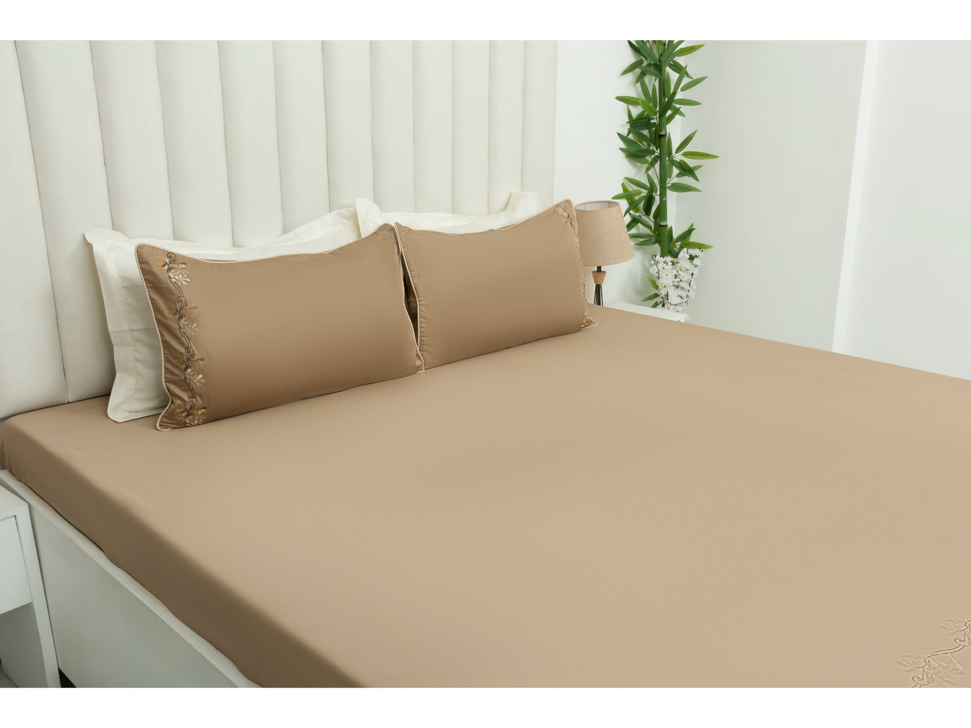 EMBROIDERY BEDSHEET 100% COTTON (3PCS) - Bedding Bliss