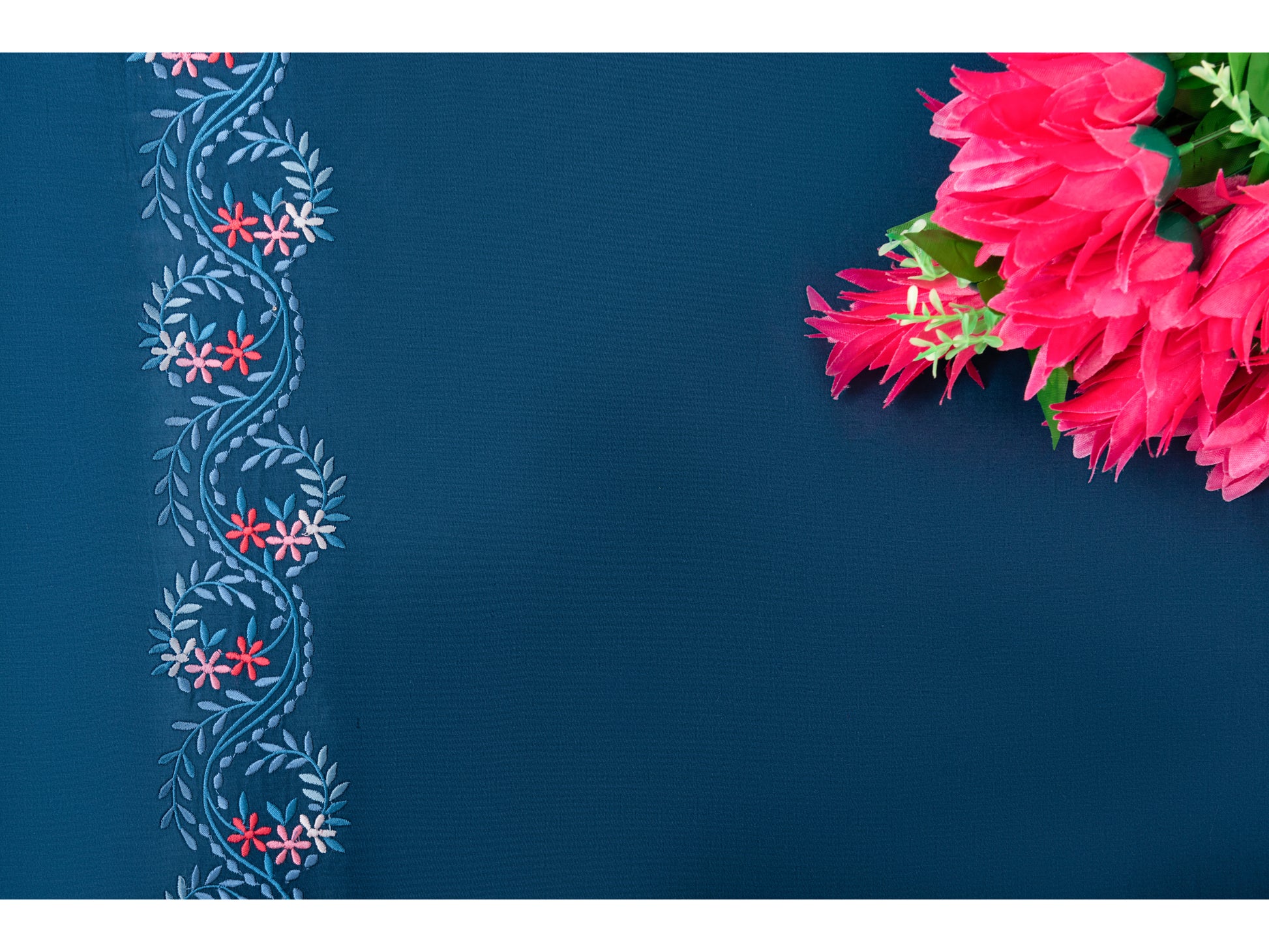 EMBROIDERY BEDSHEET 100% COTTON (3PCS) - Bedding Bliss