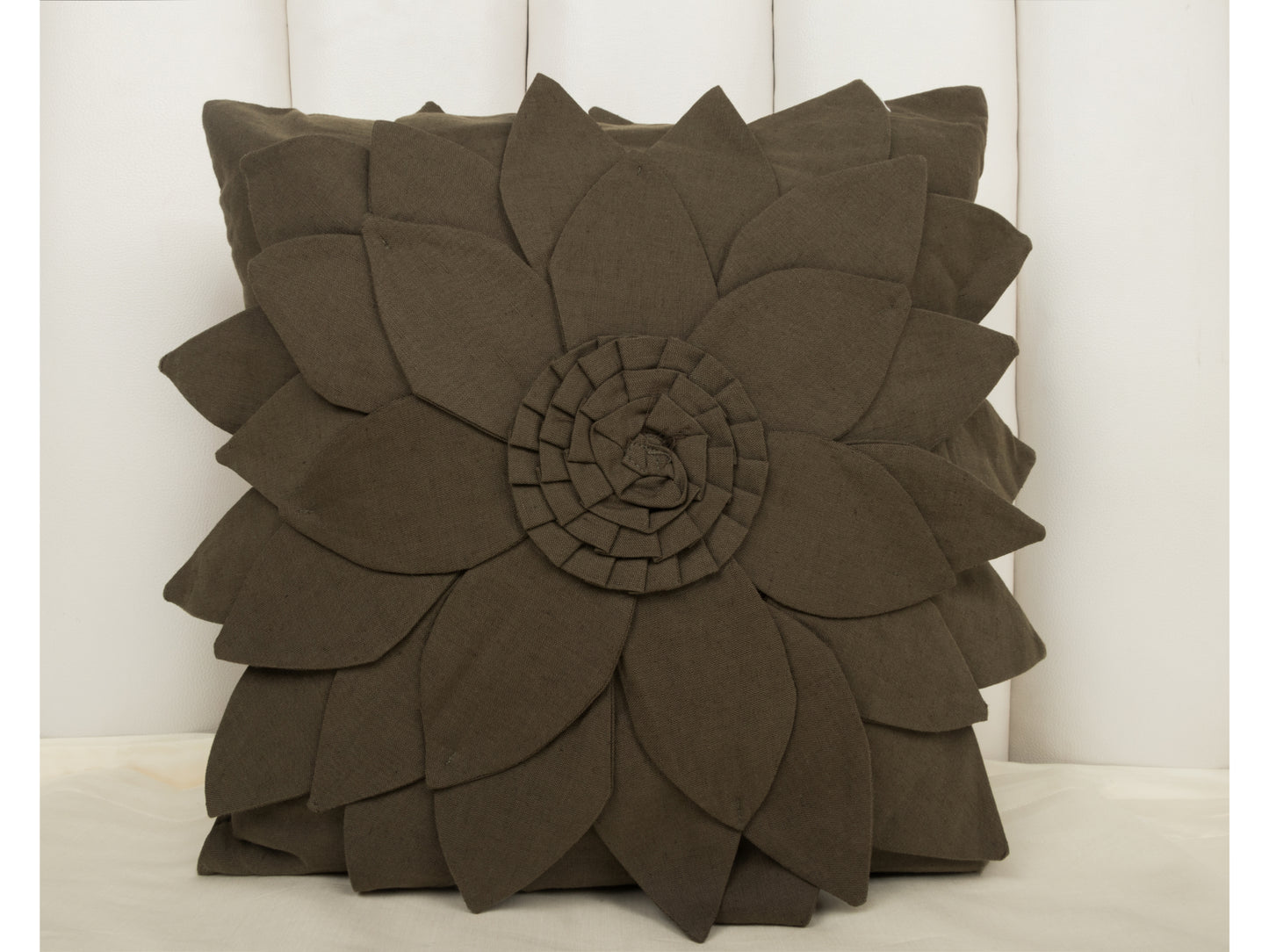 FLOWER LINEN CUSION COVER (1 PCS)