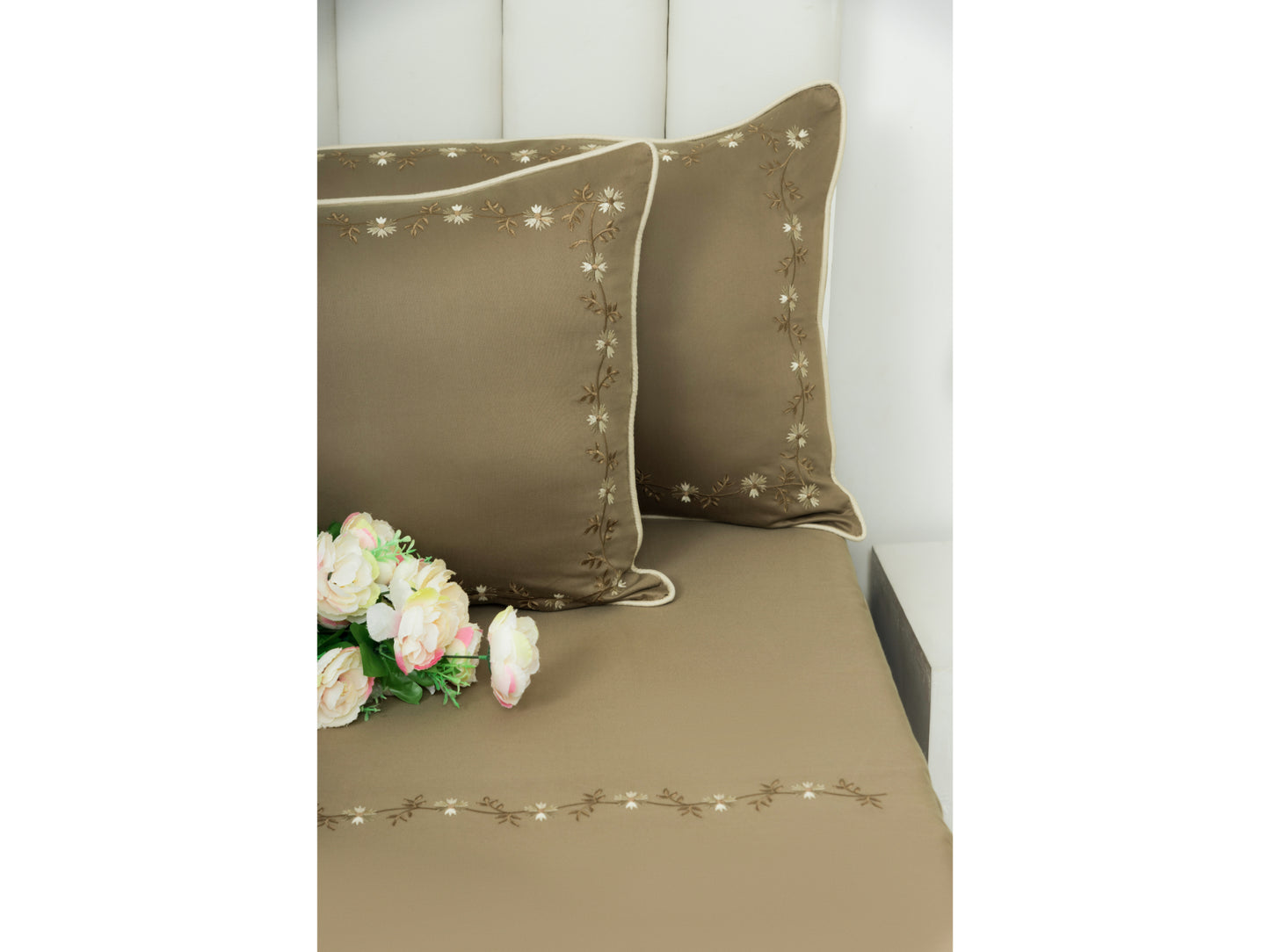 EMBROIDERY BEDSHEET 100% COTTON (3PCS)