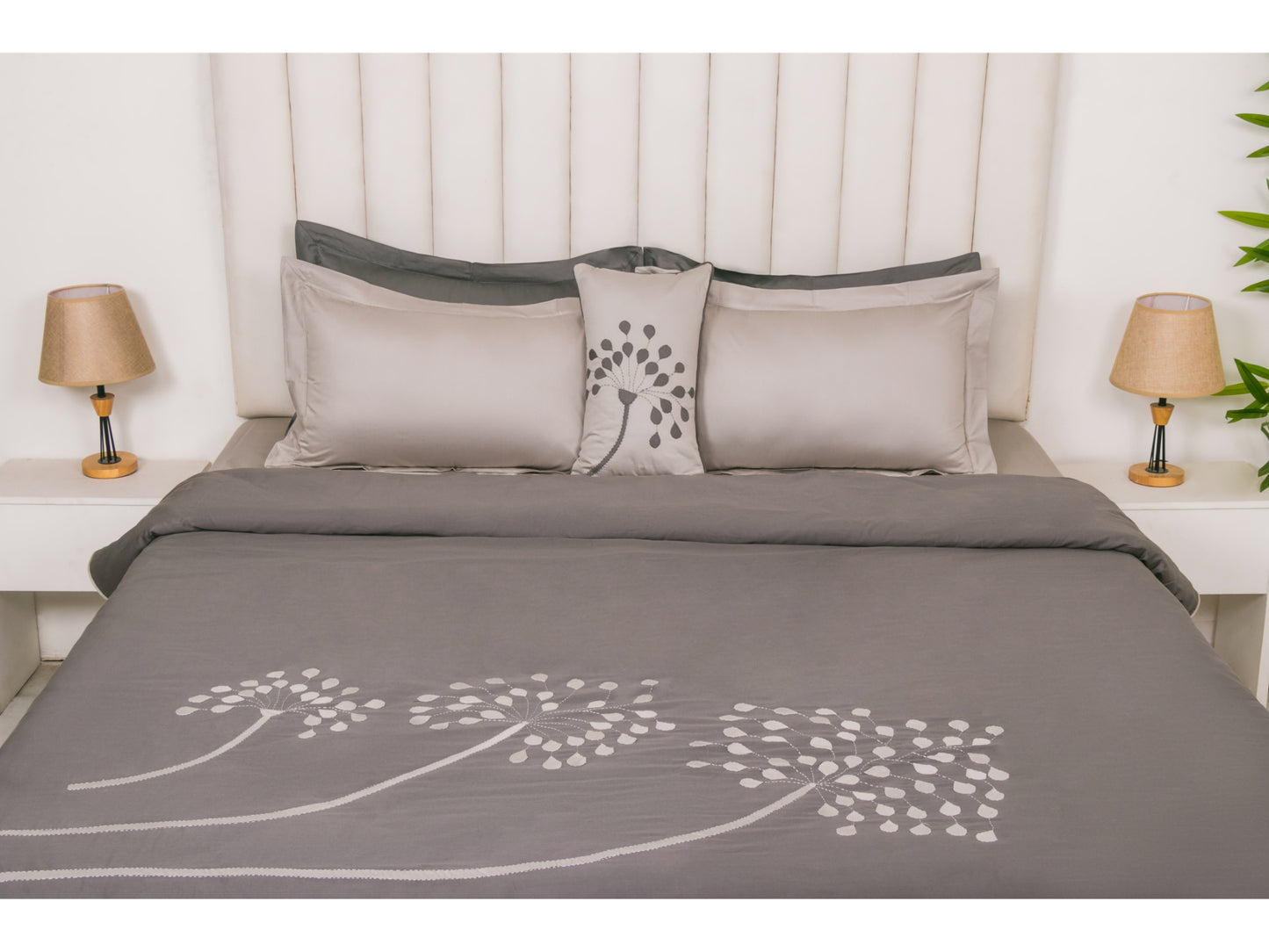 APLIC WORK BEDDING SET (9 PCS)