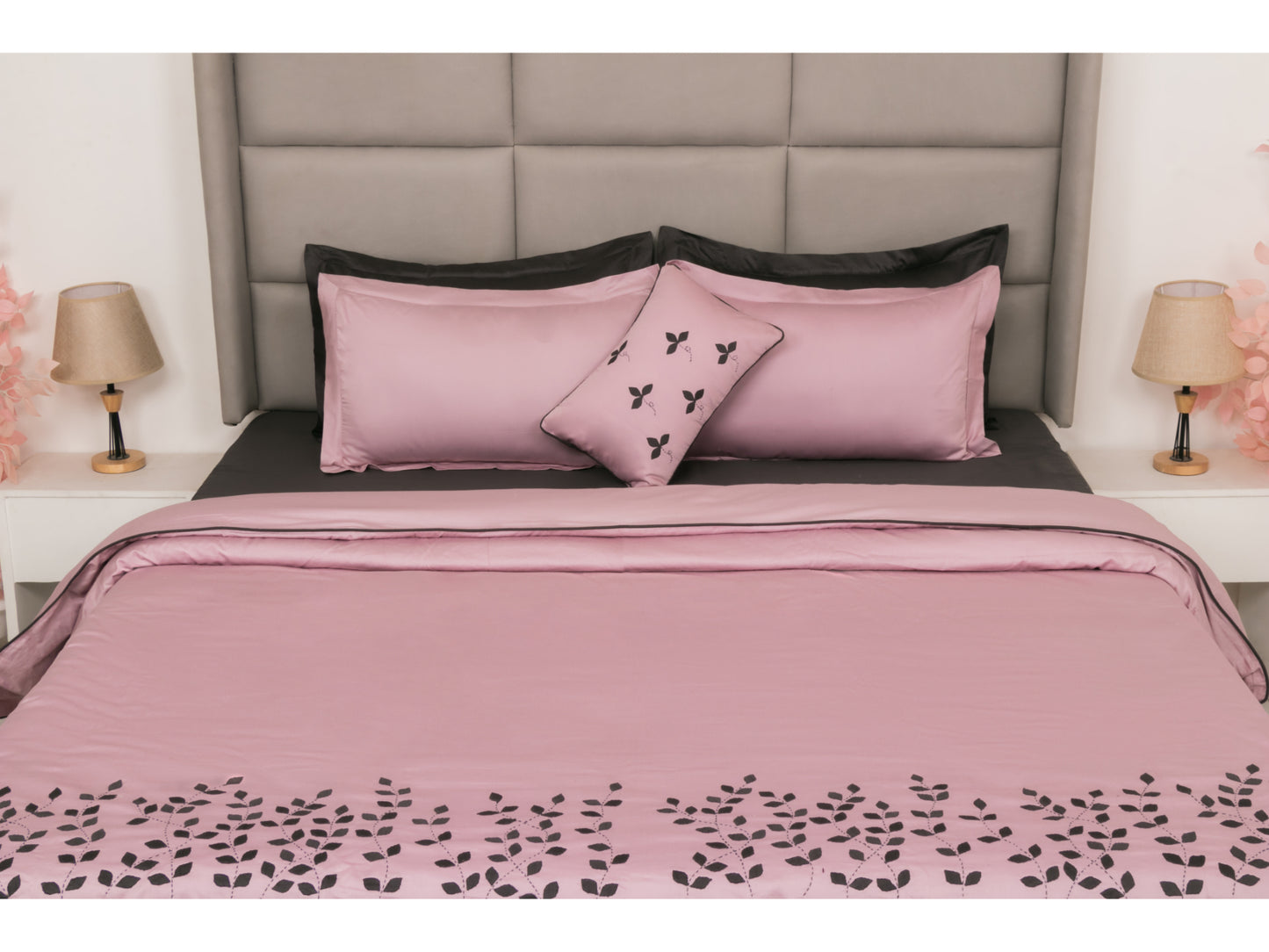 APLIC WORK BEDDING SET (9 PCS)