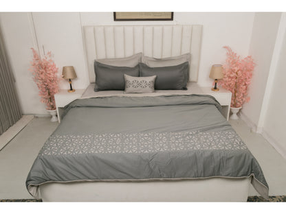 APLIC HAND WORK  BEDDING SET 100% COTTON (9 PCS)