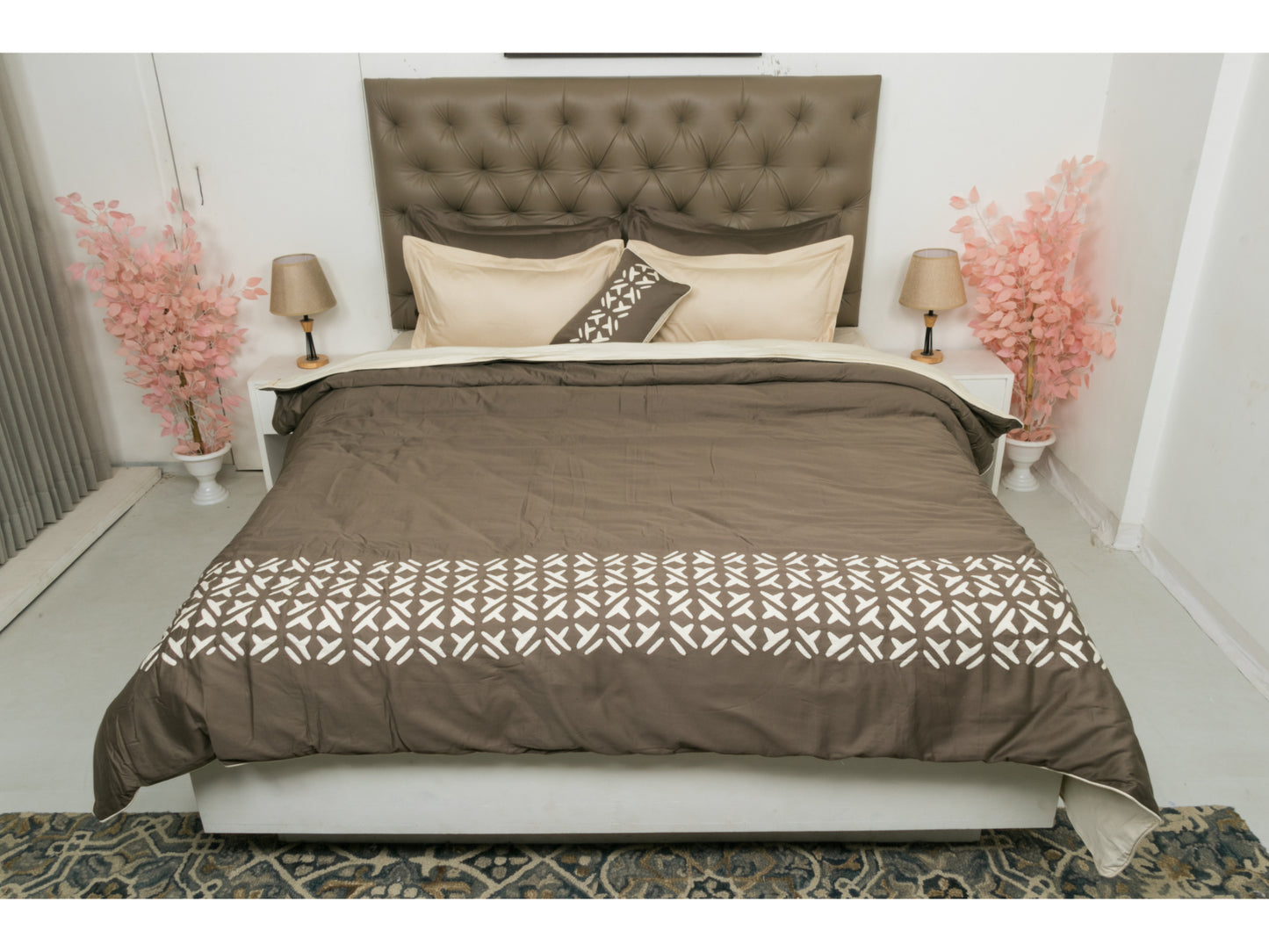 APLIC WORK BEDDING SET (9 PCS)