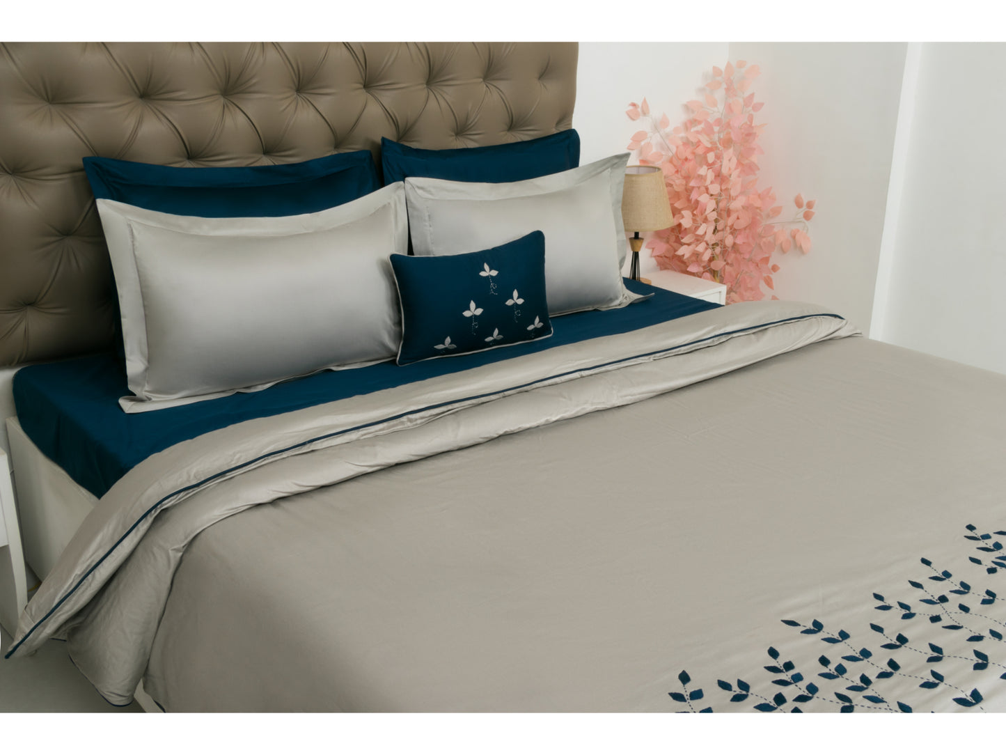 APLIC WORK BEDDING SET (9 PCS)