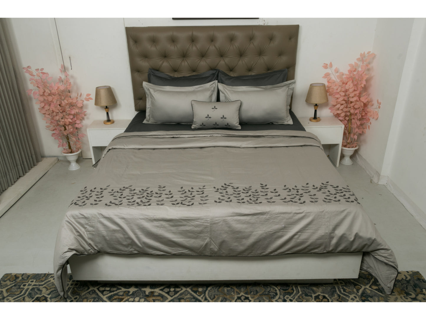 APLIC WORK BEDDING SET (9 PCS)