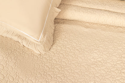 SCALLOPED LEAF QUILTED BEDSPREAD (BEIGE, 3PCS)