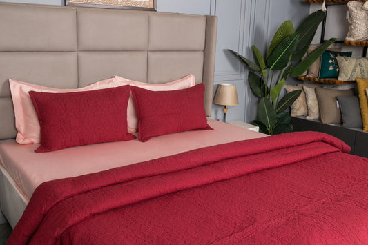 FLORAL MEDALLION QUILTED BEDSPREAD(CRANBERRY, 3PCS)