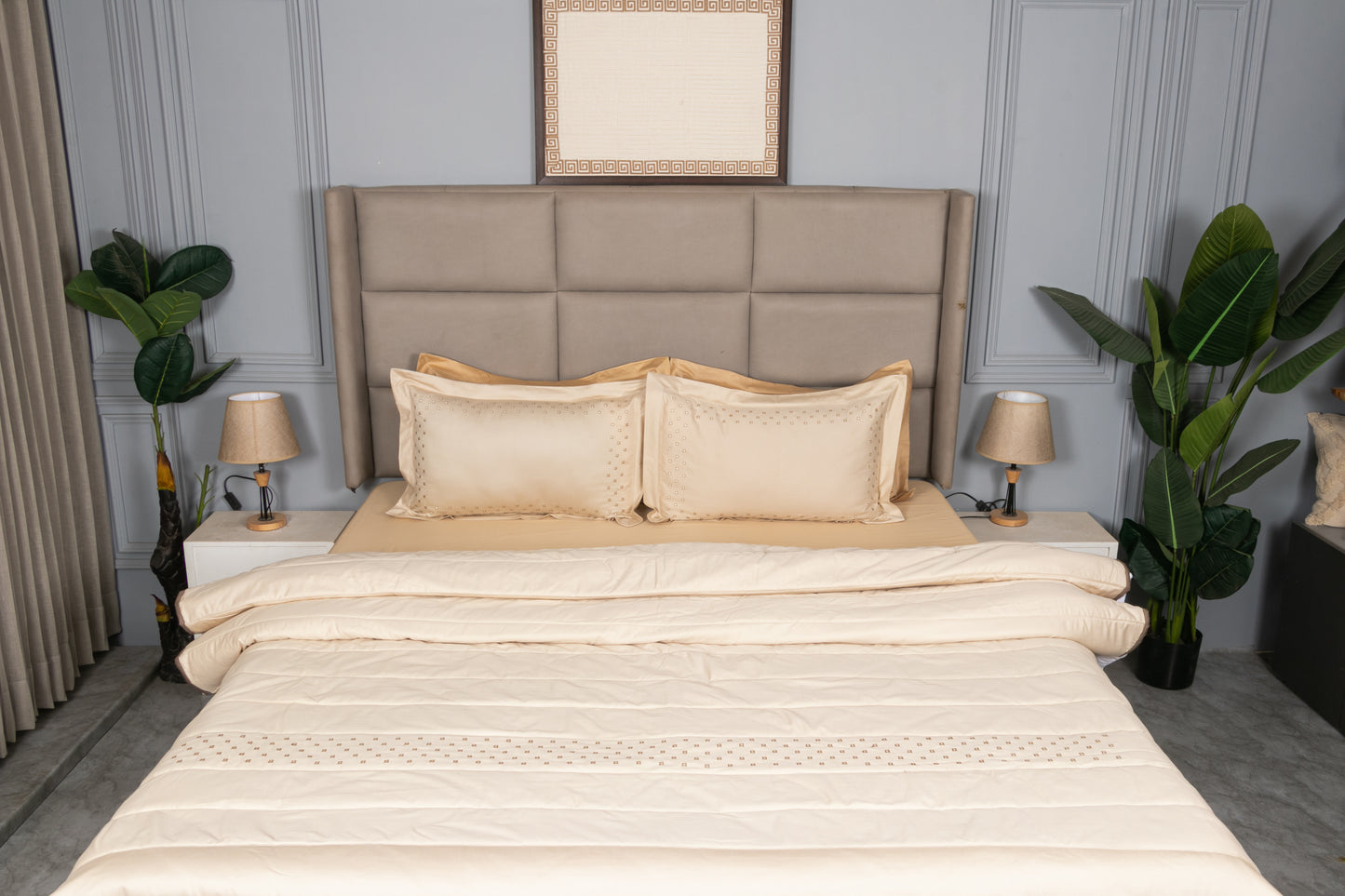 EMBROIDERY x QUILTED BEDSPREAD (PEARL,3PCS)