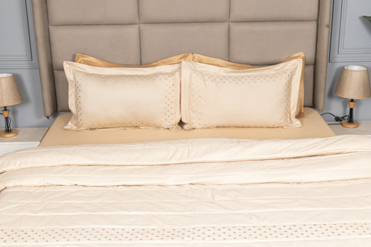 EMBROIDERY x QUILTED BEDSPREAD (PEARL,3PCS)