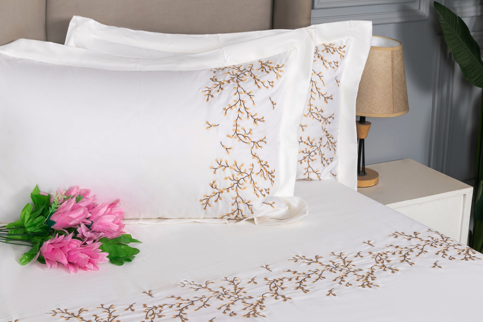 EMBROIDERY BEDSHEET 100% COTTON (3PCS) - Bedding Bliss