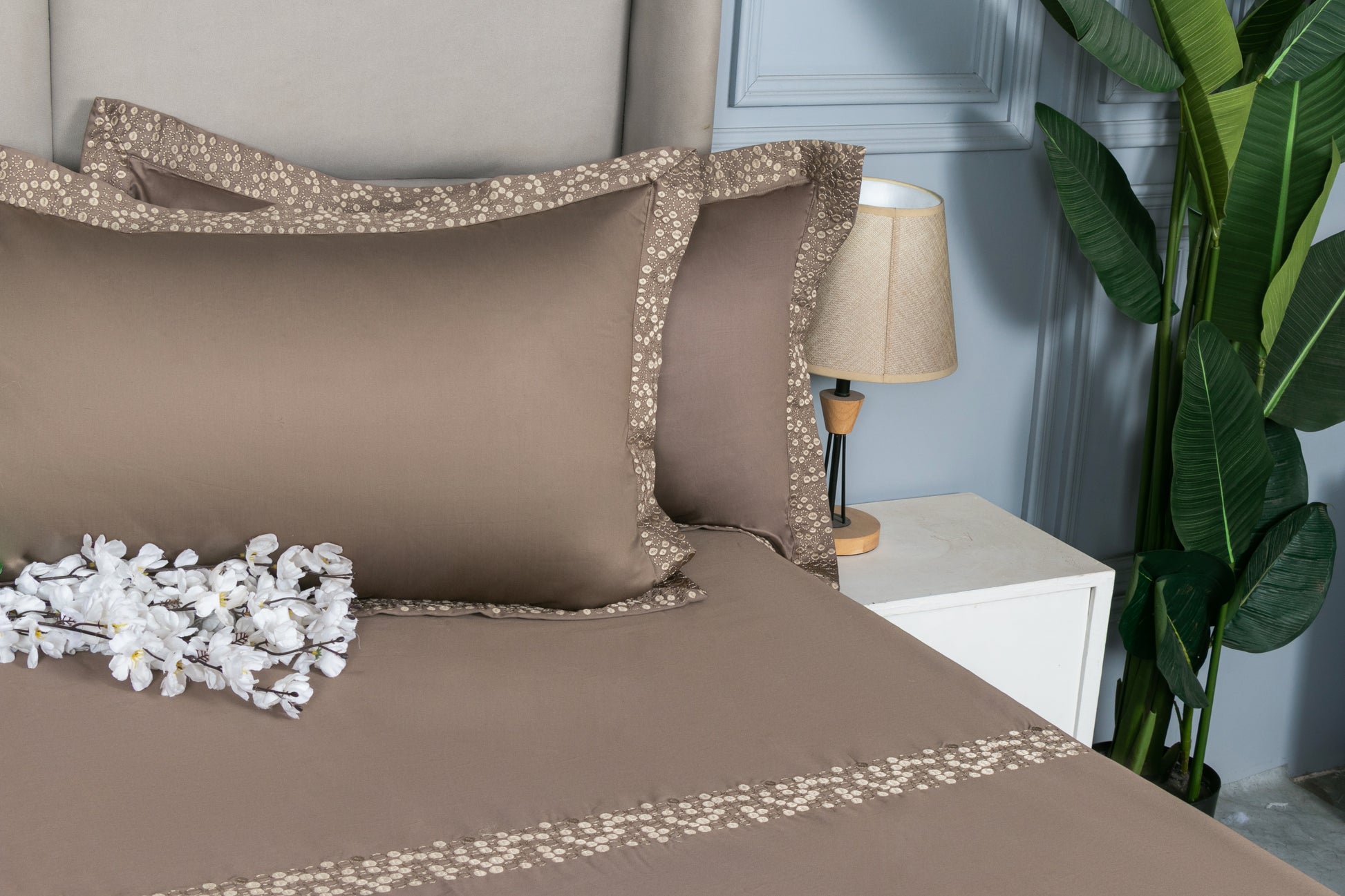 EMBROIDERY BEDSHEET 100% COTTON (3PCS) - Bedding Bliss