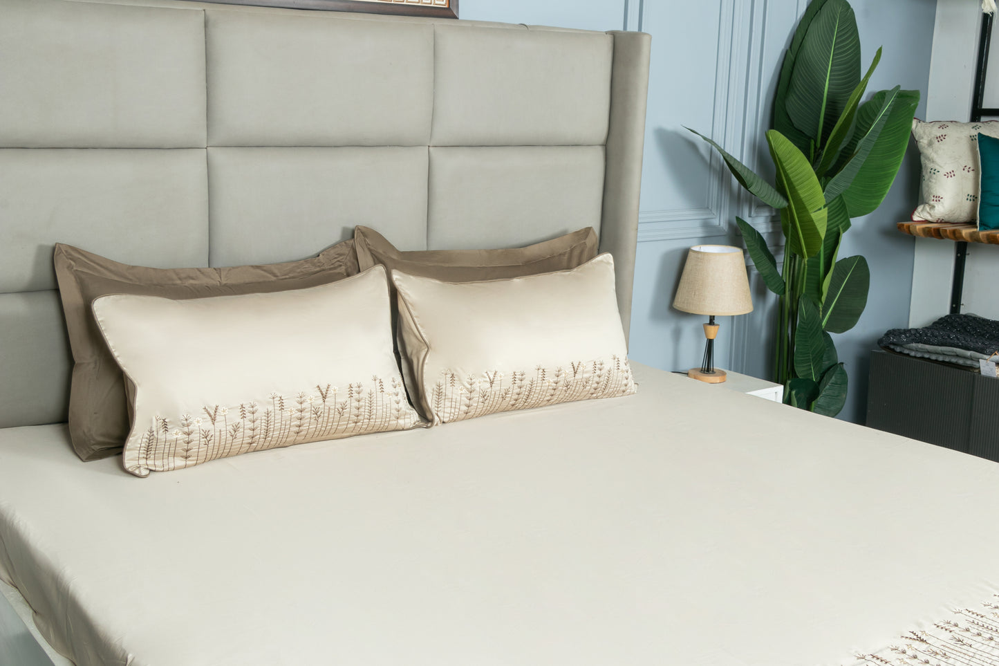 EMBROIDERY BEDSHEET 100% COTTON (3PCS)