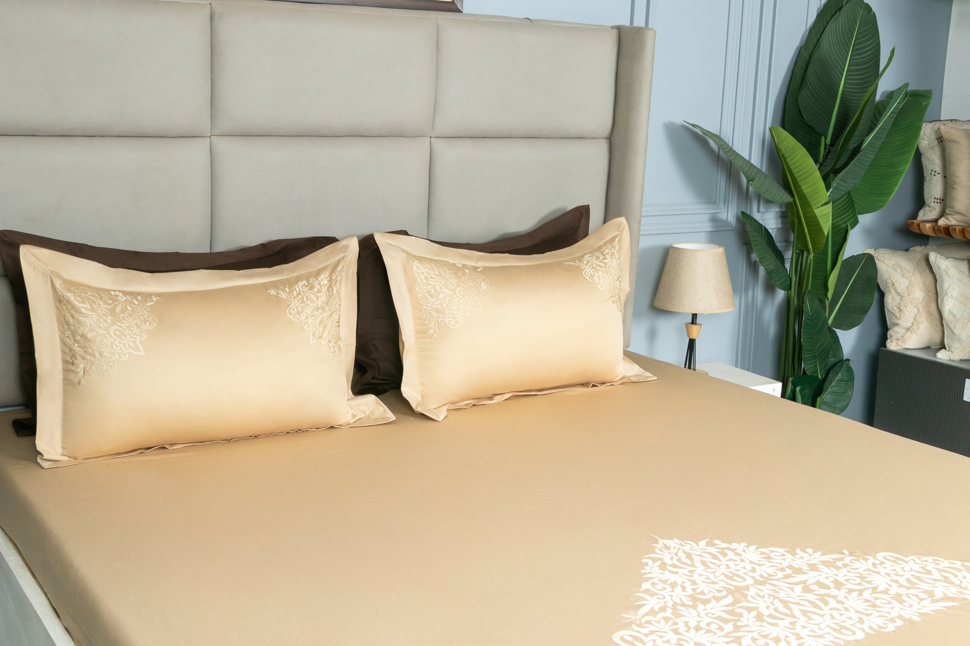 EMBROIDERY BEDSHEET 100% COTTON (3PCS) - Bedding Bliss