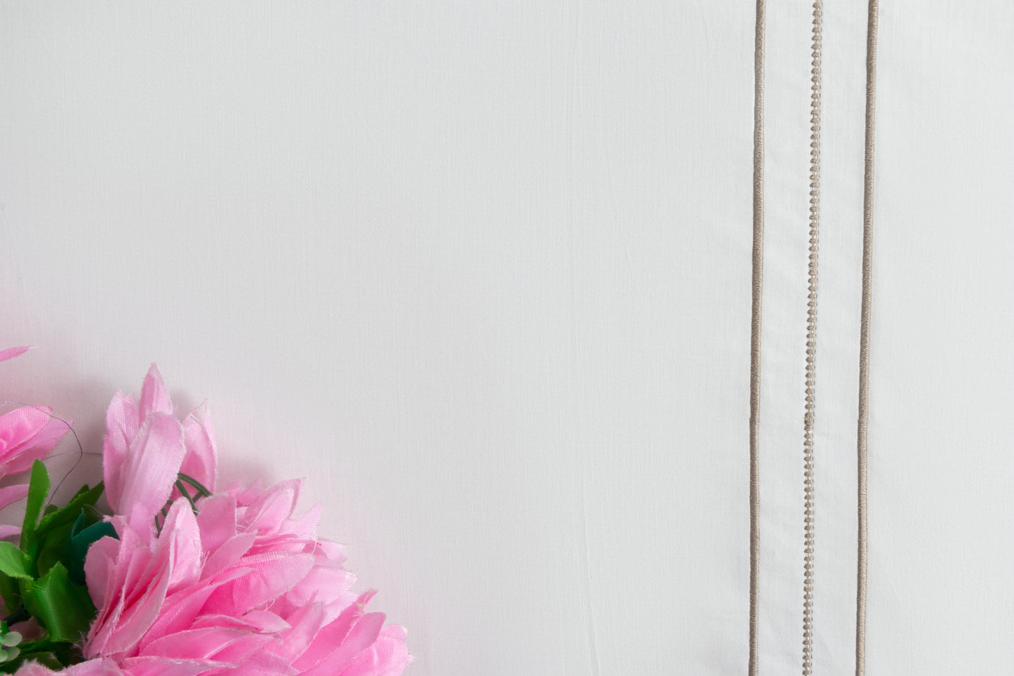 EMBROIDERY BEDSHEET 100% COTTON (3PCS)