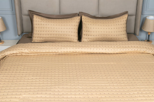 BEIGE LUXE GRID QUILTED BEDSPREAD (3 PCS)