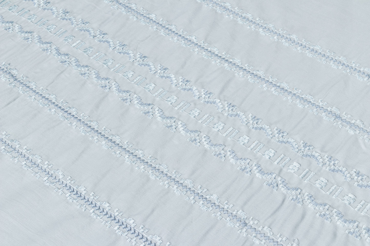 EMBROIDERY BEDSHEET 100% COTTON  (3PCS)