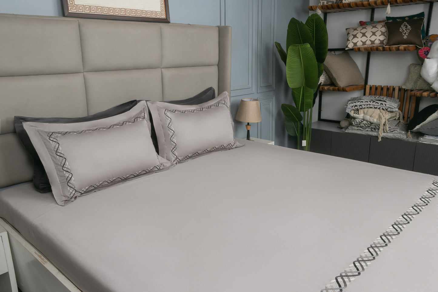 EMBROIDERY BEDSHEET 100% COTTON  (3PCS)