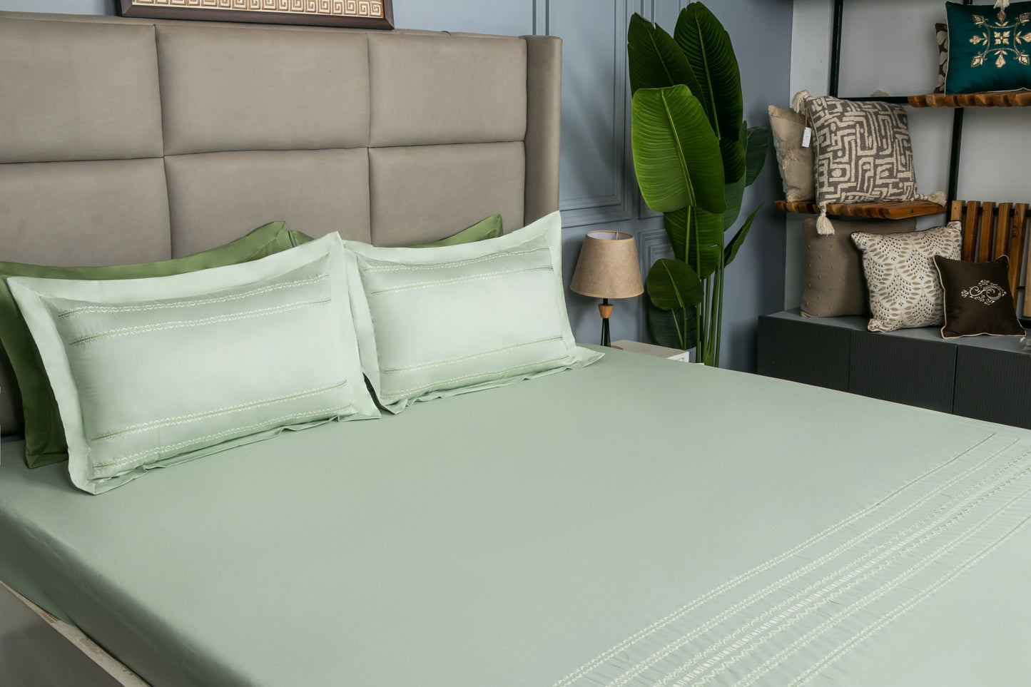 EMBROIDERY BEDSHEET 100% COTTON  (3PCS)