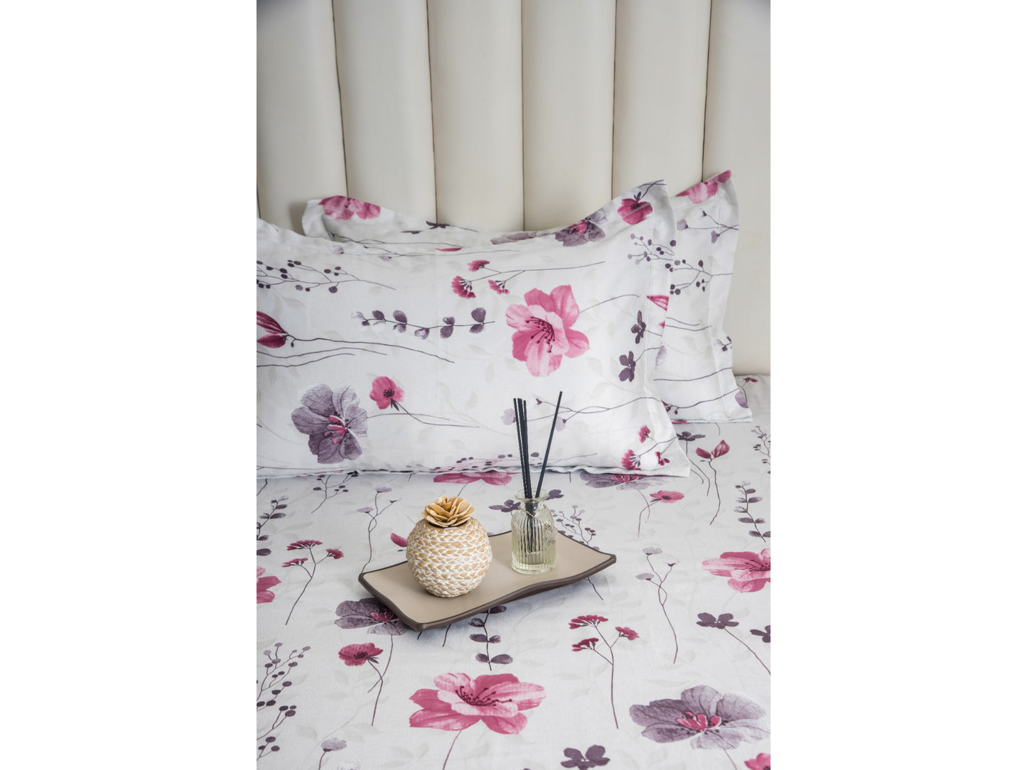 GUARANTEED  PRINTED BEDSHEET 100% COTTON (3PCS,WHITE)