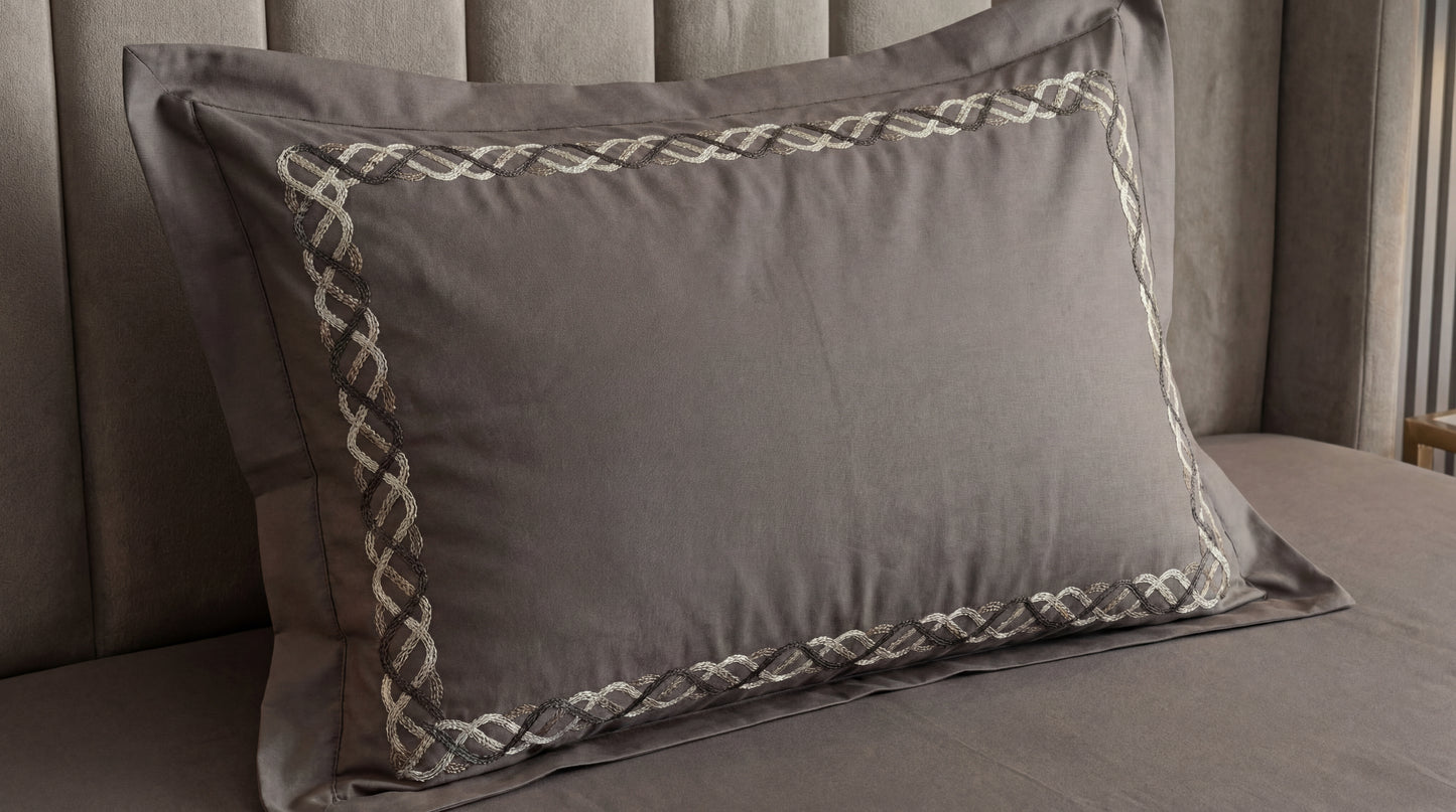 EMBROIDERY BEDSHEET 100% COTTON  (3PCS)