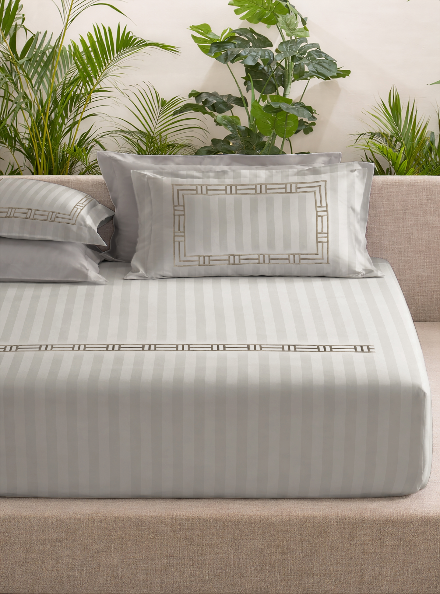 EMBROIDERY BEDSHEET 100% COTTON (3PCS