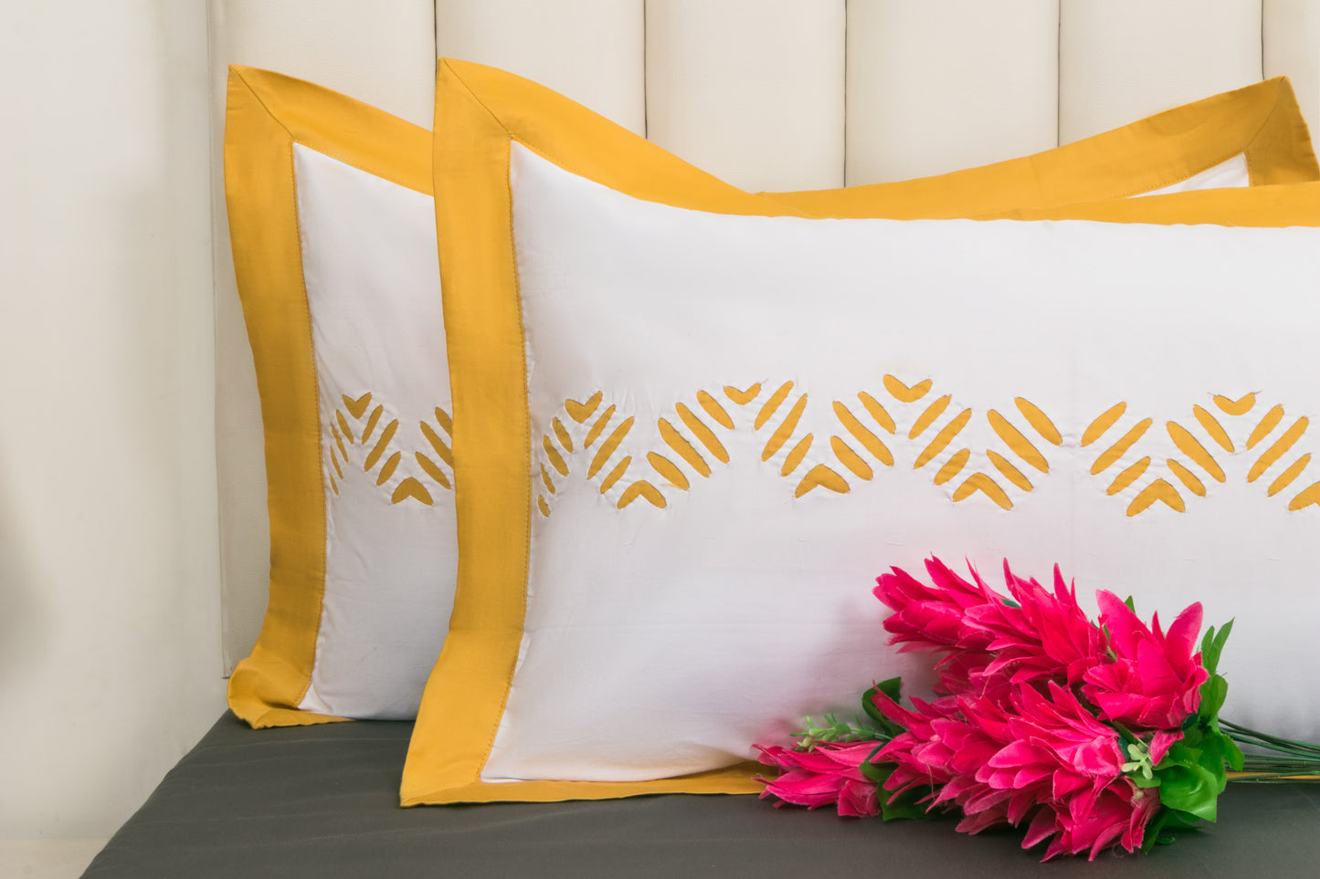 APLIC PILLOW COVER 100% COTTON (2PCS)