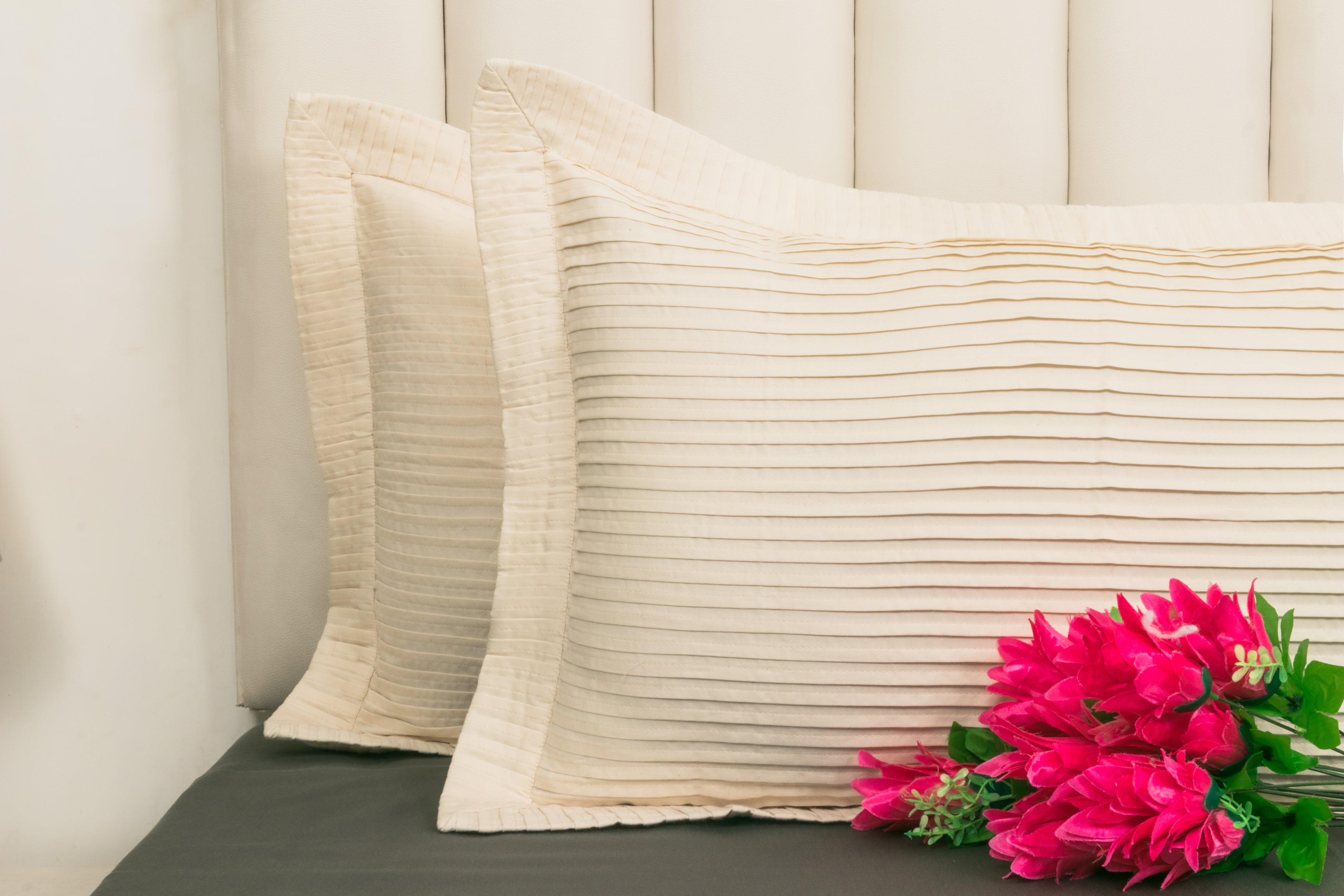 Pillow & Cushion Image